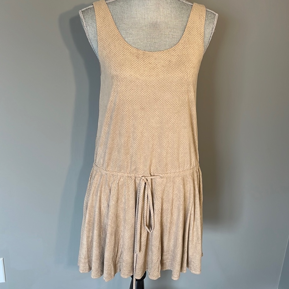 Mavornie mini dress
